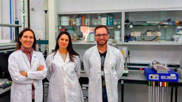 El uso de subproductos del olivar para mejorar las propiedades de los bioplásticos