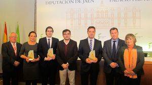 Un trabajo sobre el impacto del sector oleícola ecológico logra el Premio de Investigación Agraria del IEG