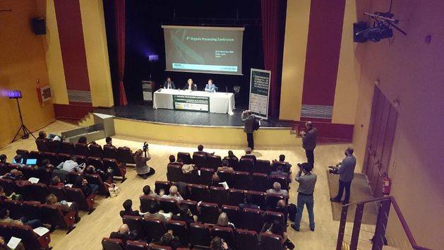 Más de 180 industrias europeas debaten el presente y el futuro del sector ecológico en Sevilla
