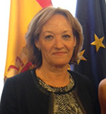 Carmen Ortiz pide a la Ministra que se reparta aceite y aceitunas en los colegios