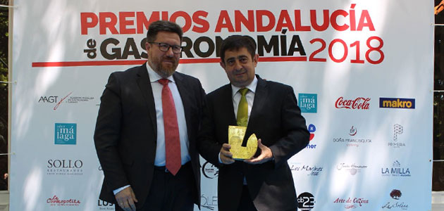 La Diputación de Jaén recibe el Premio Andalucía de Gastronomía