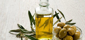 El consumo de aceite de oliva se ha reducido 0,5 litros por persona durante los últimos cinco años