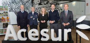 Acesur recibe la visita de la consejera de Economía en su centro industrial de Dos Hermanas