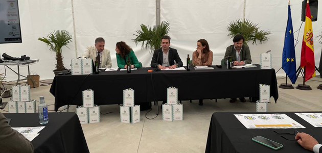 El futuro del olivar y los MOSH-MOAH, a debate en la IX edición de la Feria del Olivar y el Aceite Ecológico de Almendral