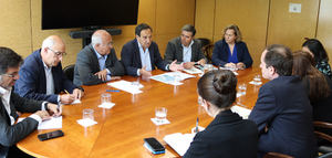 Las OPAs entregan a la CE un manifiesto en defensa de una PAC "fuerte y bien financiada"