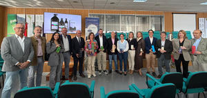 Presentan una edición solidaria del AOVE XAVE a beneficio de ASPACE