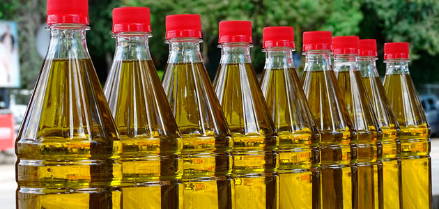 Las exportaciones andaluzas de aceite de oliva baten un nuevo récord en 2016 y superan por primera vez los 2.500 millones