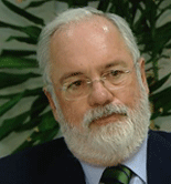 Arias Cañete defiende la ley para determinar la representatividad de las OPAs