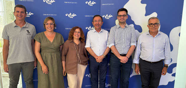 Exploran fórmulas de cooperación para dar mayor proyección internacional al AOVE Fórum de Cocentaina