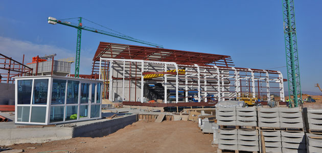 Calderón inicia la construcción de una almazara con diseño innovador en Jabalquinto (Jaén)