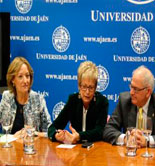 La Junta de Andalucía y la UJA firman un convenio para la realización de prácticas académicas en centros del Ifapa