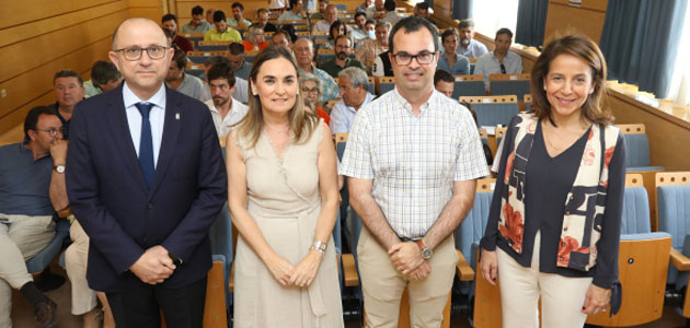 Un proyecto de la UCO busca las causas del decaimiento del almendro