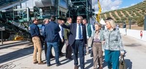 Conde de Benalúa inaugura su nueva almazara en Deifontes y presenta su nueva identidad corporativa