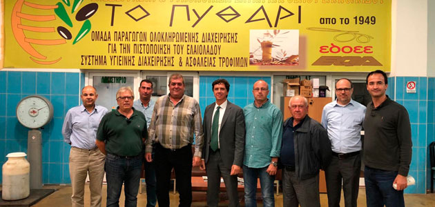 Deoleo se alía con la cooperativa griega Gargalianoi para poner en marcha un modelo de producción sostenible de aceite de oliva