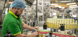 Deoleo incorpora un 40% de plástico reciclado en sus envases y adelanta cinco años el objetivo fijado para 2030