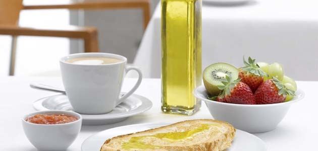 La iniciativa “Desayuno saludable en el Senado” pondera las bondades de una dieta equilibrada