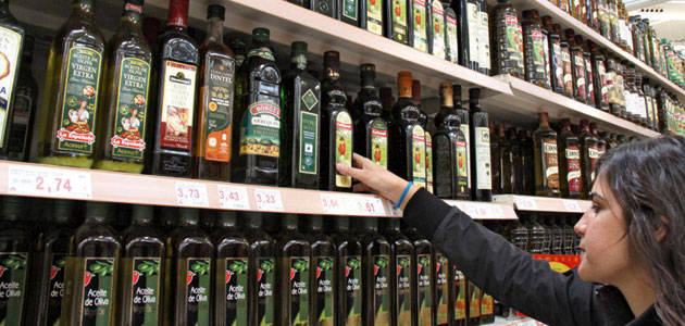 El conocimiento del consumidor y el valor de la marca, claves en la decisión de compra de aceite de oliva