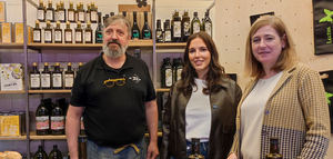 Abierto el primer puesto de venta exclusivo de Aceite de La Rioja con DOP