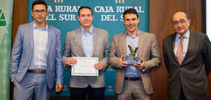 Un estudio sobre la rentabilidad del olivar tradicional gana el IV Premio “José Humanes”