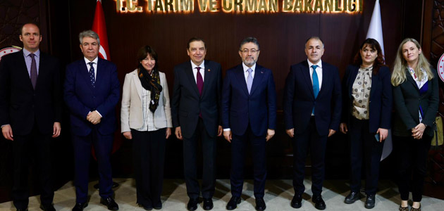 España y Turquía identifican nuevas oportunidades de colaboración sobre adaptación climática y mejora vegetal