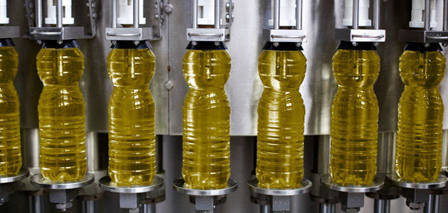 Las salidas de aceite de oliva al mercado disminuyen un 12% en el trimestre