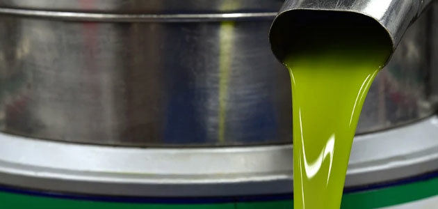 Aumentan un 32,9% las existencias de aceite de oliva en Italia