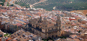 El Ayuntamiento de Jaén aprueba la adhesión de la ciudad a AEMO
