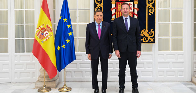 La futura PAC protagoniza la visita del comisario Christophe Hansen a Sevilla