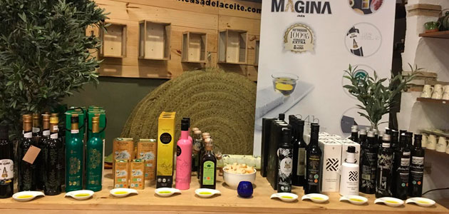 Los AOVEs de Mágina se promocionan en las Casas del Aceite de Úbeda y Baeza