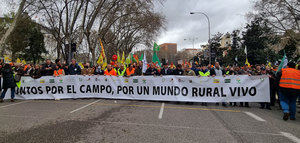 El medio rural inunda Madrid en una manifestación histórica