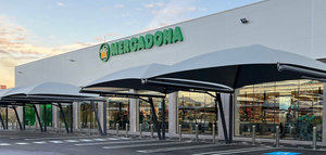 Mercadona anuncia una bajada de precios de productos como el aceite de oliva