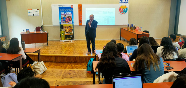 Alumnos de las principales universidades de México se forman en el uso y las bondades saludables de los aceites de oliva