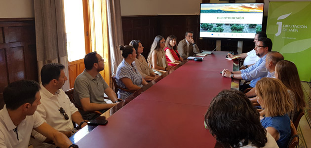 Constituida la mesa de impulso del Club de Producto OleotourJaén