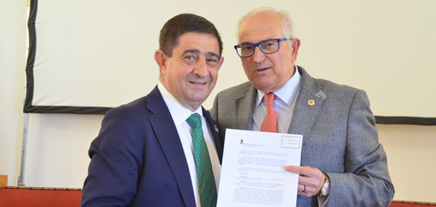 Manuel Parras renueva su cargo como presidente del CES de Jaén