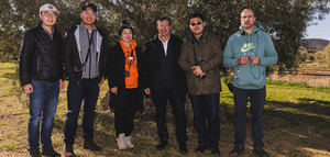 Periodistas chinos visitan zonas productoras de aceite de oliva de Extremadura