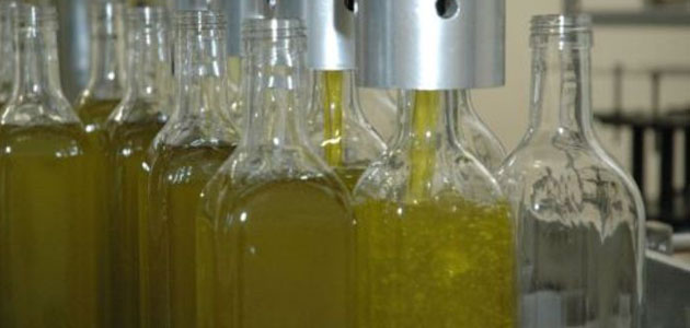 Asaja-Jaén destaca las 'excelentes' salidas de 124.000 t. de aceite de oliva en mayo
