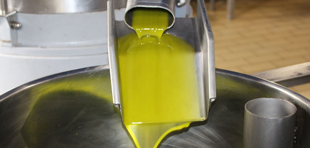 Mercado del aceite de oliva en abril: producción acumulada de 850.156 t. y salidas de 84.258 t.