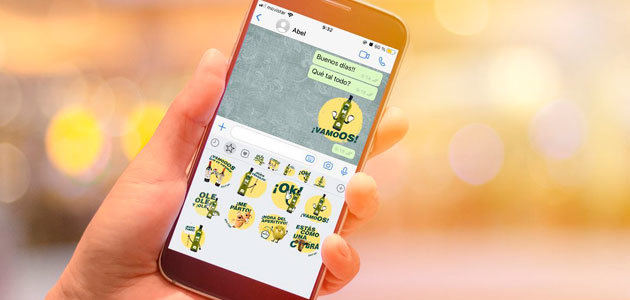 Dcoop diseña divertidas pegatinas corporativas para compartir en Whatsapp