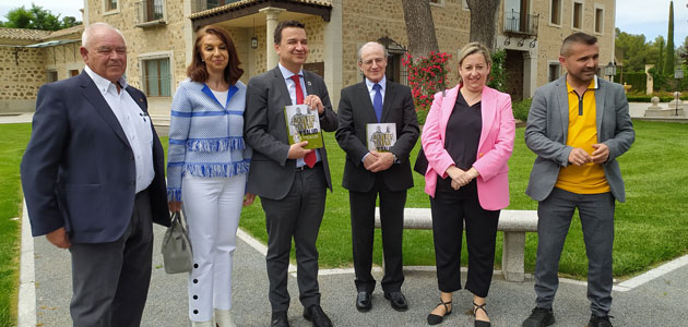 Toledo acoge la presentación del libro 'Aceites de Oliva y Salud. Beneficios de los Aceites de Oliva Vírgenes'