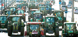 Asaja, COAG y UPA organizan una tractorada por el centro de Madrid